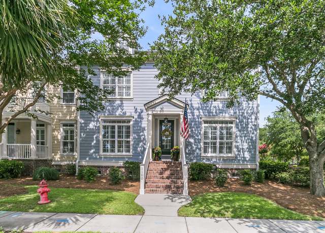 Property at 1100 Griswold St, Mount Pleasant, SC 29466, 3 beds, 3.5 baths