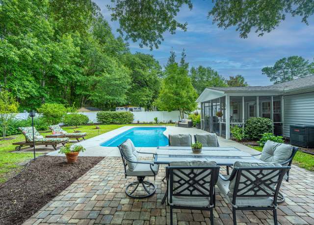 Property at 3308 Island Estates Dr, Johns Island, SC 29455, 3 beds, 1.5 baths