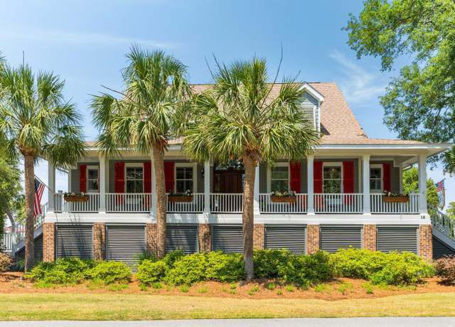 Property at 16 Fairway Village Ln, Isle Of Palms, SC 29451, 4 beds, 4.5 baths