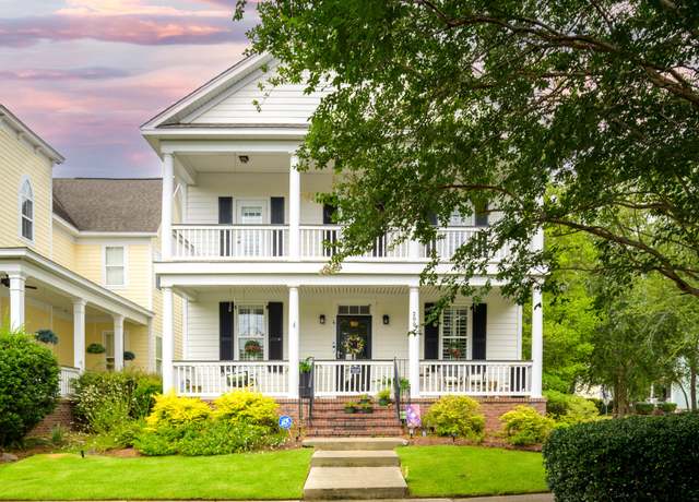 Property at 200 White Gables Dr, Summerville, SC 29483, 3 beds, 2.5 baths
