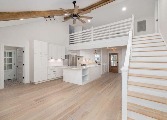 Property at 1154 Island View Dr, Mount Pleasant, SC 29464, 4 beds, 3 baths