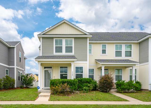 Property at 3927 Four Poles Park Dr, North Charleston, SC 29405, 3 beds, 2.5 baths
