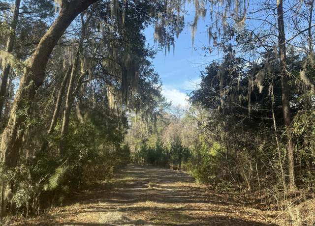 Property at 2476 Joseph Pearline Rd, Johns Island, SC 29455
