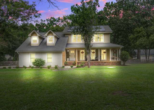 Property at 110 Chaussee Blvd, Summerville, SC 29483, 3 beds, 2.5 baths