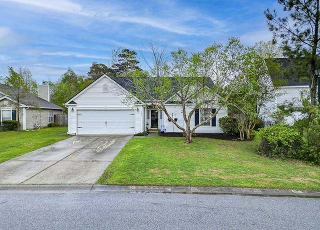 Property at 308 Burton Ave, Summerville, SC 29485, 3 beds, 2 baths