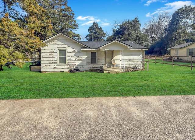 Property at 379 Sato Ave, Denmark, SC 29042, 4 beds, 2 baths