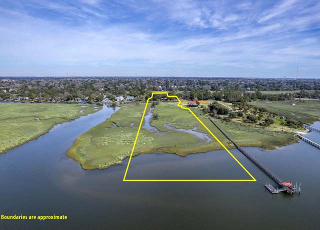 Property at 185 Wappoo Rd, Charleston, SC 29407, 2 beds, 1 bath