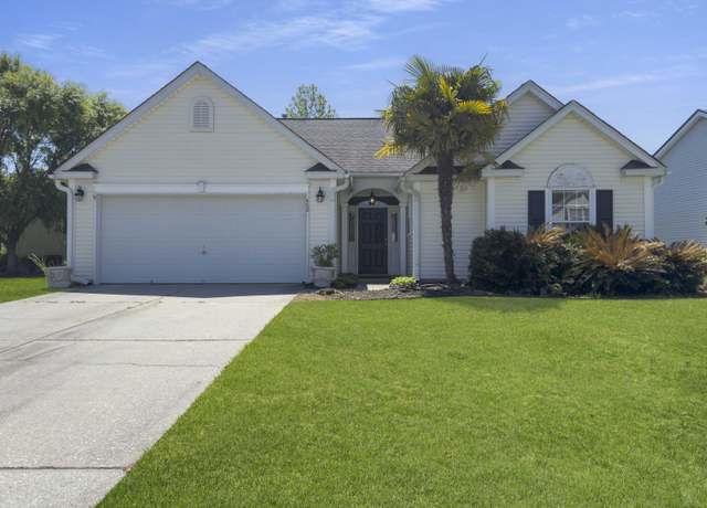 Property at 462 Maple Oak Ln, Charleston, SC 29414, 3 beds, 2 baths