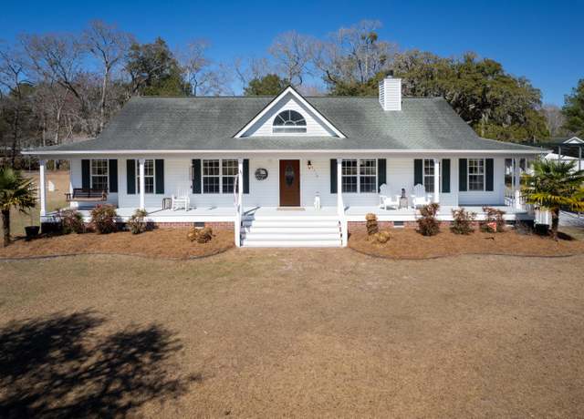 Property at 6118 Hazelhurst Ln, Ravenel, SC 29470, 4 beds, 2.5 baths