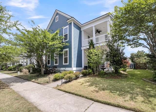 Property at 1814 Grovehurst Dr, Charleston, SC 29414, 4 beds, 3.5 baths