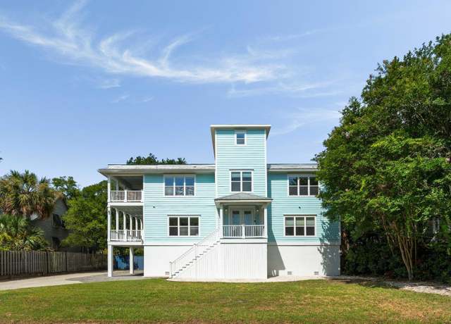 Property at 15 42nd Ave, Isle Of Palms, SC 29451, 6 beds, 6 baths