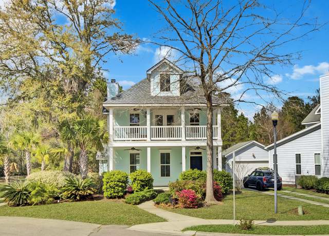 Property at 1300 Carol Oaks Dr, Mount Pleasant, SC 29466, 3 beds, 2.5 baths