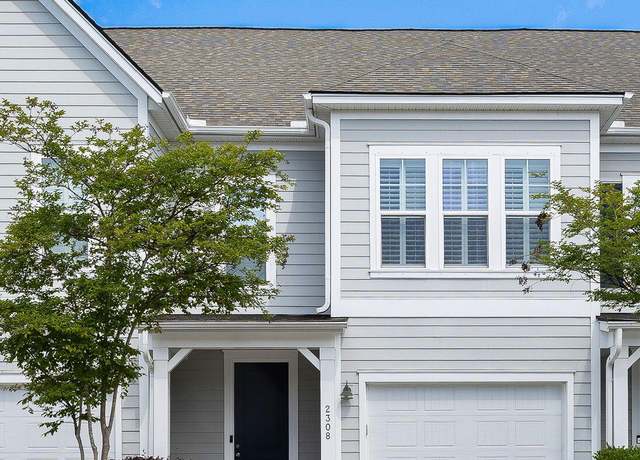 Property at 2308 Watchtower Ln, Charleston, SC 29414, 4 beds, 3.5 baths
