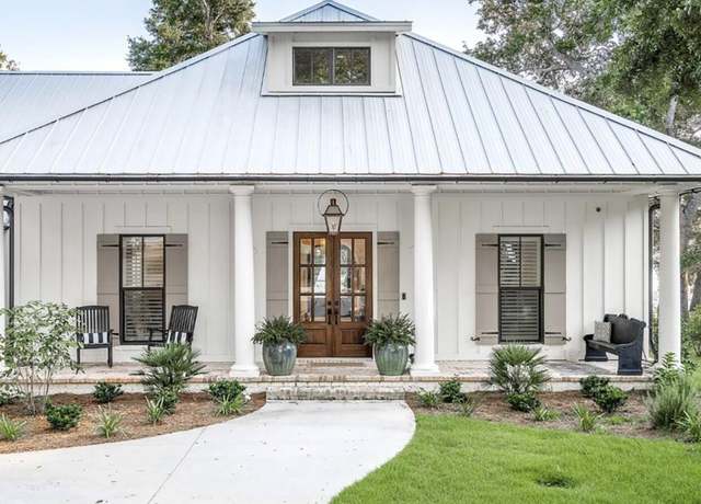 Property at 106 Broad River Dr, Santee, SC 29142, 4 beds, 3 baths