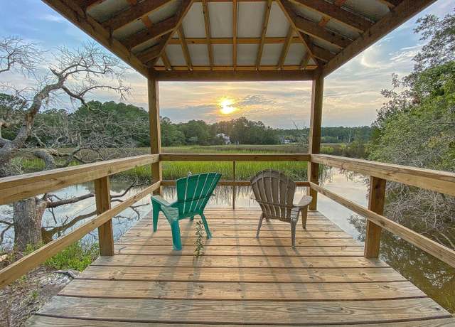 Property at 002 Faulkner Dr, Mount Pleasant, SC 29466