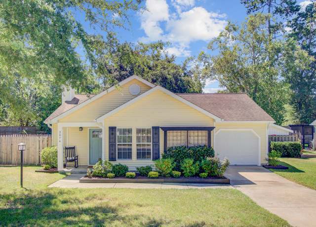 Property at 2076 Presidio Dr, Mount Pleasant, SC 29466, 3 beds, 2 baths