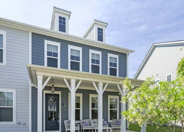 Property at 3130 Sturbridge Rd, Mount Pleasant, SC 29466, 3 beds, 2.5 baths