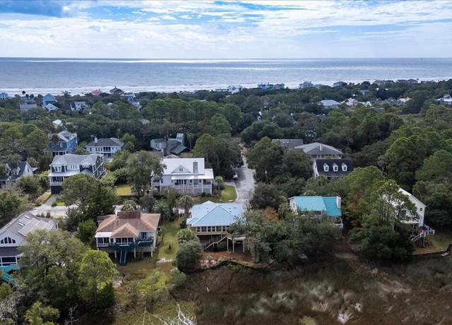 Property at 414 W Indian Ave, Folly Beach, SC 29439, 3 beds, 2 baths