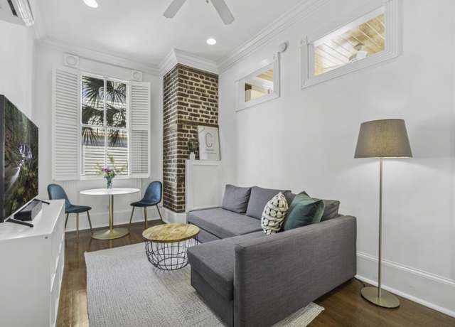 Property at 33 Pitt St #3, Charleston, SC 29401, 1 bed, 1 bath