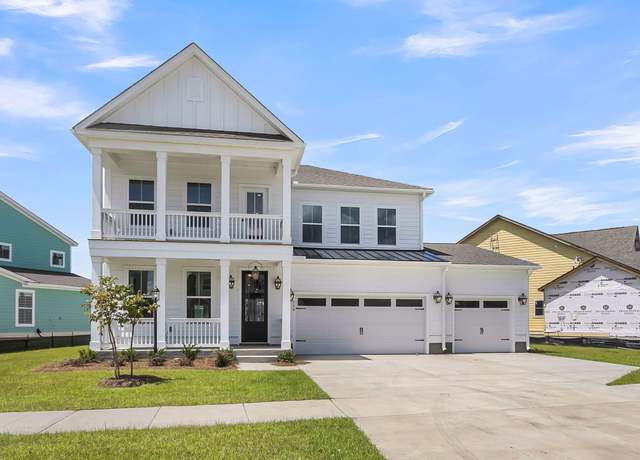 Property at 758 Maynard Ln, Summerville, SC 29486, 5 beds, 4.5 baths