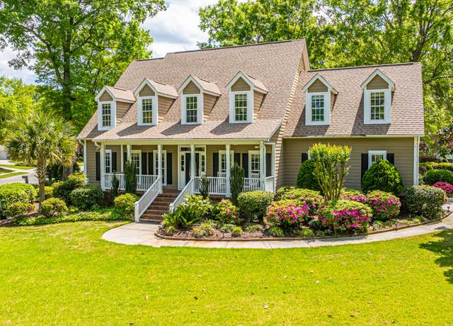 Property at 4403 Wild Thicket Ln, North Charleston, SC 29420, 4 beds, 2.5 baths