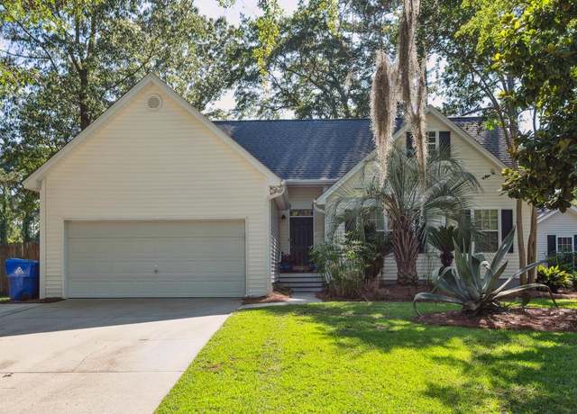 Property at 642 Bridlewood Ln, Mount Pleasant, SC 29464, 3 beds, 2 baths