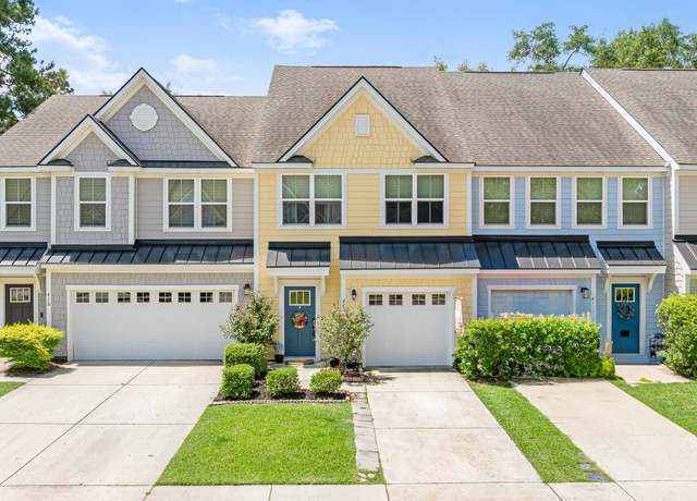 Property at 412 Grand Palm Ln, Summerville, SC 29485, 3 beds, 2.5 baths
