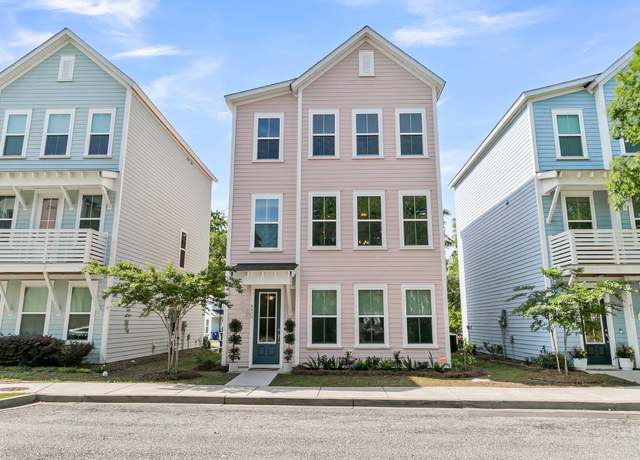 Property at 4429 Avery Ave, North Charleston, SC 29405, 3 beds, 2.5 baths