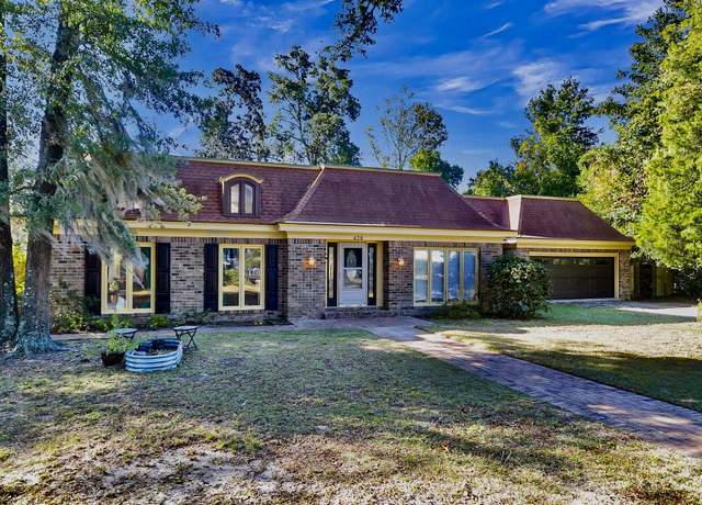 Property at 428 Carn St, Walterboro, SC 29488, 3 beds, 2.5 baths