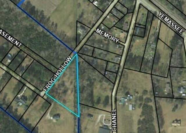 Property at 215 Frog Hollow St, Varnville, SC 29944
