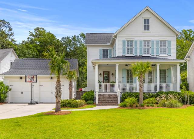 Property at 3870 Fifle St, Mount Pleasant, SC 29466, 4 beds, 3.5 baths