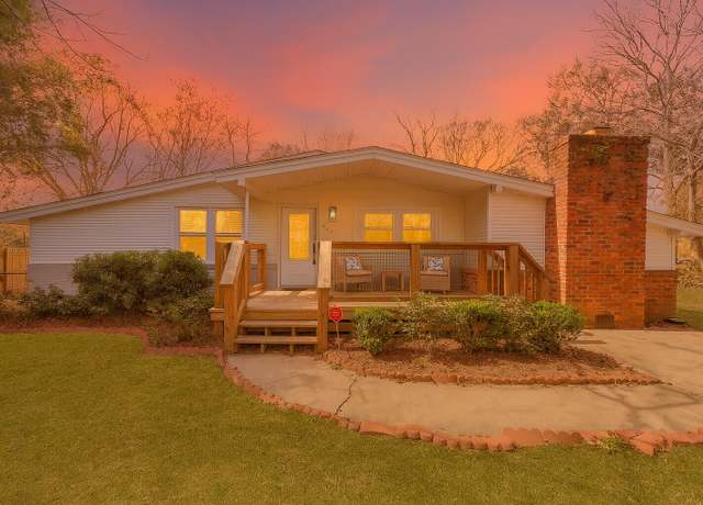 Property at 847 Quail Dr, Charleston, SC 29412, 3 beds, 2 baths
