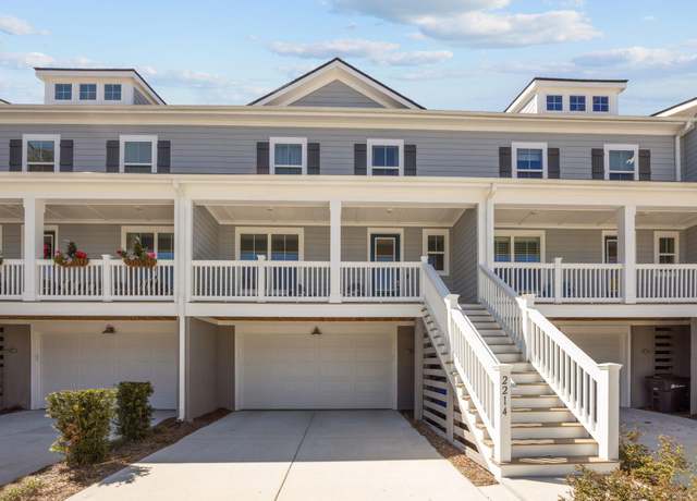 Property at 2214 Cultura Cir, Mount Pleasant, SC 29466, 3 beds, 2.5 baths