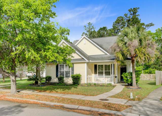 Property at 108 Gaslight Blvd, Summerville, SC 29483, 3 beds, 2.5 baths