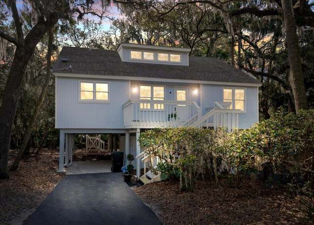 Property at 555 Double Eagle Trce, Seabrook Island, SC 29455, 4 beds, 2 baths