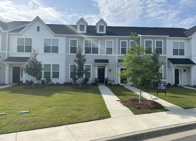 Property at 141 Brown Swiss Cir, Summerville, SC 29483, 3 beds, 2.5 baths