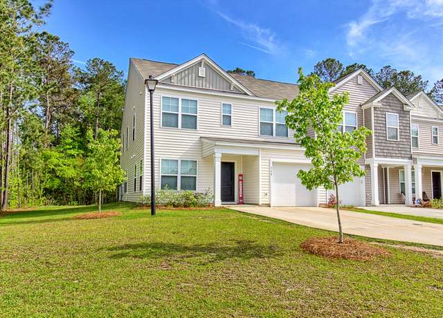 Property at 115 E East Sunrise Ln, Summerville, SC 29486, 4 beds, 2.5 baths