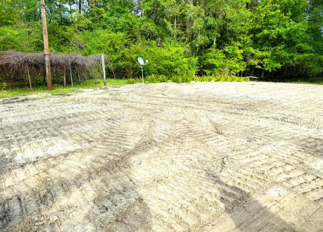 Property at 749 Society Rd, Mcclellanville, SC 29458