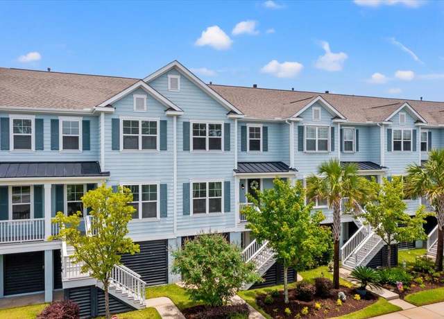 Property at 1582 Prince Edward St, Mount Pleasant, SC 29466, 3 beds, 2.5 baths