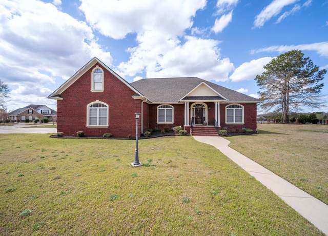 Property at 10 Currituck Ct, Sumter, SC 29153, 4 beds, 3 baths