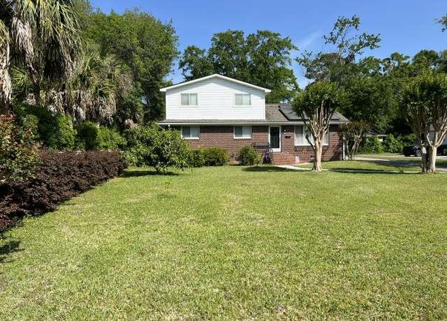Property at 912 Kincade Dr Dr, Mount Pleasant, SC 29464, 5 beds, 2 baths