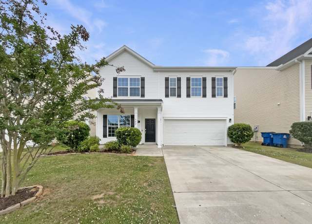 Property at 982 Augustine Ct, Summerville, SC 29483, 4 beds, 2.5 baths