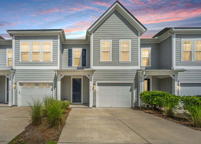 Property at 816 Porcari St, Charleston, SC 29412, 3 beds, 2.5 baths