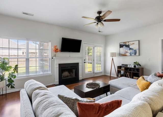 Property at 1158 Startrail Ln, Johns Island, SC 29455, 3 beds, 2 baths
