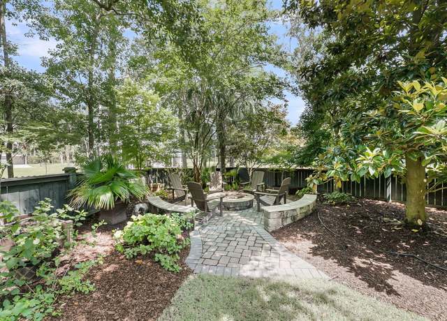 Property at 1313 Whisker Pole Ln, Mount Pleasant, SC 29466, 6 beds, 5 baths