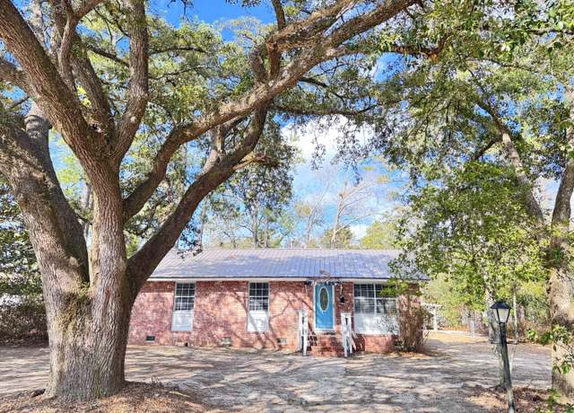 Property at 227 Bailey St, Walterboro, SC 29488, 3 beds, 1.5 baths
