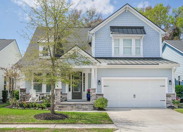 Property at 1261 Gannett Rd, Mount Pleasant, SC 29464, 4 beds, 3.5 baths