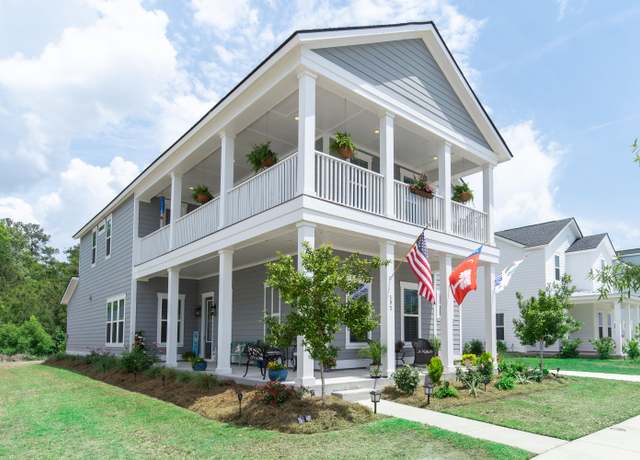 Property at 397 Woodgate Way, Summerville, SC 29485, 5 beds, 4.5 baths