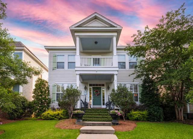 Property at 206 White Gables Dr, Summerville, SC 29483, 3 beds, 2.5 baths