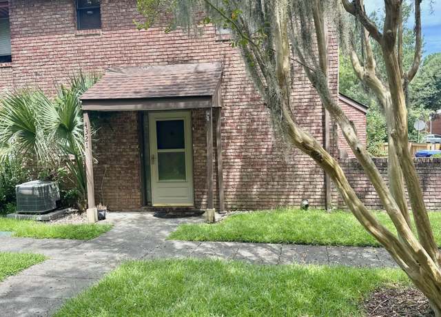 Property at 4321 Great Oak Dr, North Charleston, SC 29418, 2 beds, 1.5 baths
